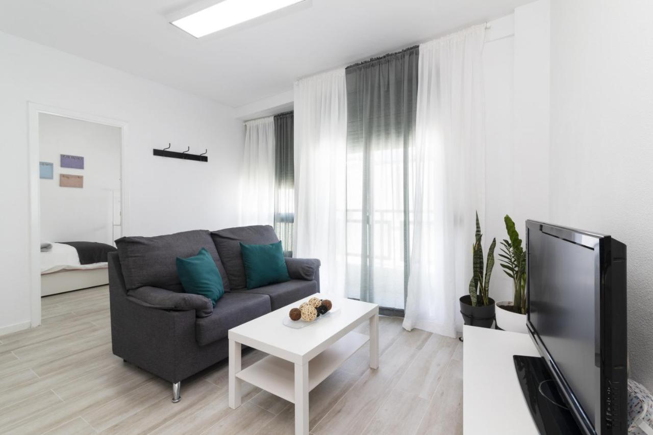 Homeforguest Amplio Apartamento En El Centro De Santa Cruz Extérieur photo
